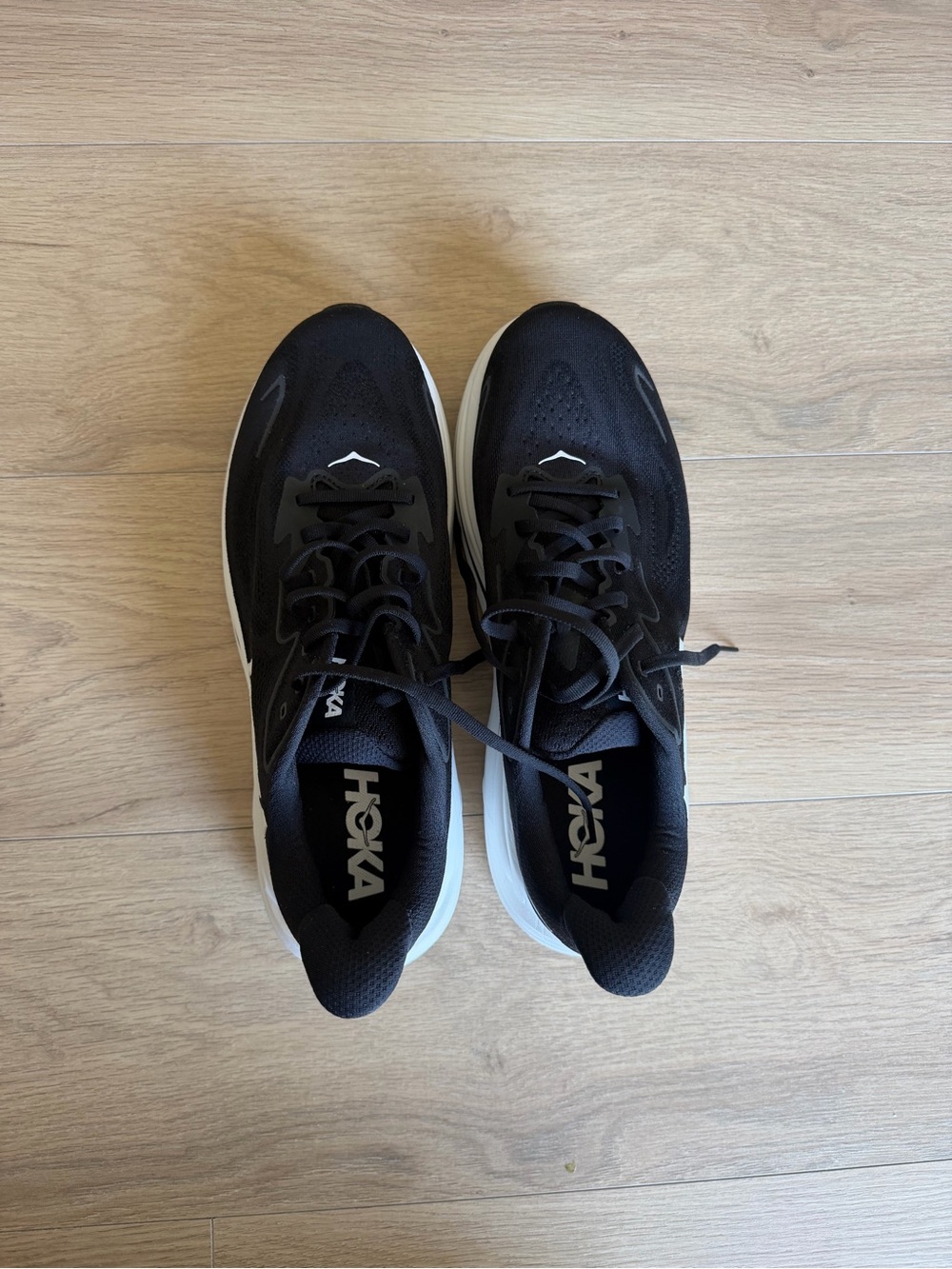 Men's HOKA Clifton 10 Road Running Shoes - Picture 4 of 5